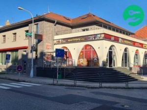 Prodej obchodního prostoru, Šumperk, Dr. E. Beneše, 1100 m2