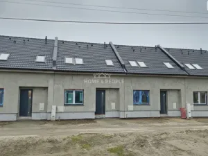 Prodej rodinného domu, Pohořelice - Nová Ves, 101 m2