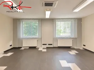 Pronájem kanceláře, Martiněves, 32 m2