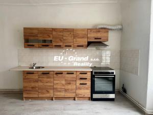 Pronájem bytu 2+1, Rumburk - Rumburk 1, Jiříkovská, 75 m2