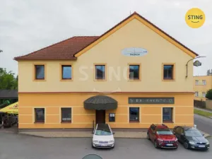 Prodej restaurace, Paskov, Náměstí, 500 m2
