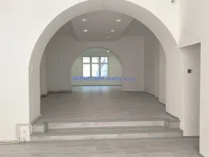 Pronájem obchodního prostoru, Hradec Králové, Švehlova, 85 m2