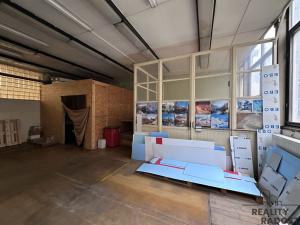 Pronájem skladu, Adamov, 138 m2