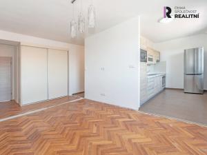 Prodej bytu 3+1, Znojmo, Bolzanova, 64 m2