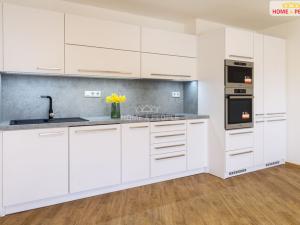 Prodej bytu 3+kk, Všemina, 80 m2