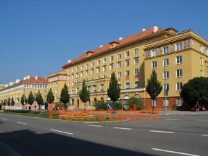 Pronájem obchodního prostoru, Havířov - Město, Hlavní třída, 30 m2