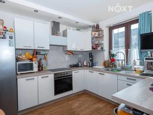 Prodej rodinného domu, Chrudim, 175 m2