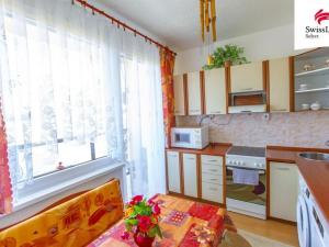 Prodej bytu 2+1, Butoves, 58 m2