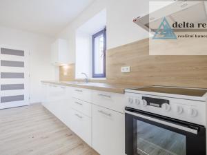 Prodej bytu 2+kk, Šumperk, Jesenická, 51 m2