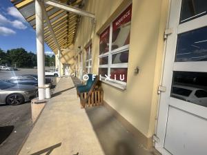 Pronájem obchodního prostoru, Brno, Rokytova, 1000 m2