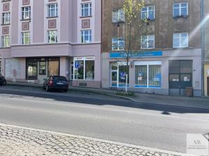 Prodej obchodního prostoru, Karlovy Vary, nám. 17. listopadu, 56 m2