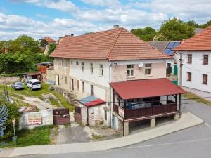 Prodej rodinného domu, Střemy, 410 m2