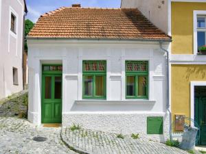 Prodej rodinného domu, Mikulov, 36 m2