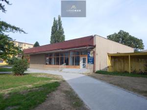 Prodej obchodního prostoru, Bruntál, Jesenická, 584 m2