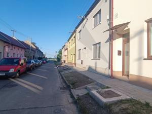 Prodej bytu 2+kk, Ivanovice na Hané, 9. května, 57 m2