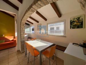 Prodej bytu 1+1, Červar-Porat,Chorvatsko, 38 m2