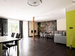 Prodej kanceláře, Skršín, 500 m2