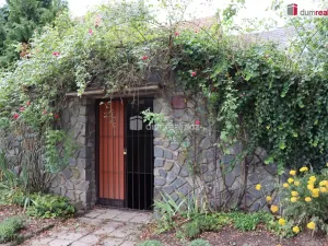 Pronájem garáže, Hovorany, 60 m2