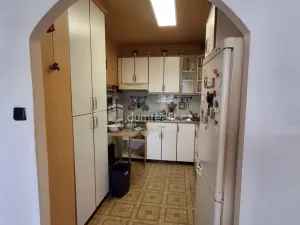 Pronájem bytu 2+kk, Praha, U pramene, 68 m2