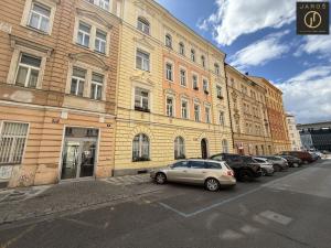 Pronájem kanceláře, Praha - Vinohrady, Sarajevská, 48 m2