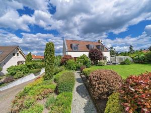 Prodej rodinného domu, Kosoř, 263 m2