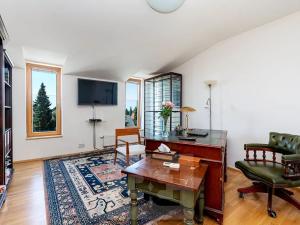 Prodej bytu 4+kk, Průhonice, Uhříněveská, 126 m2