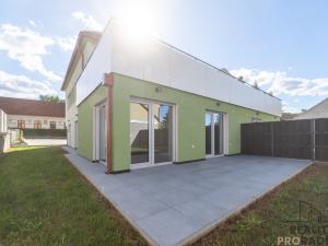 Prodej bytu 4+kk, Ostopovice, B. Němcové, 90 m2