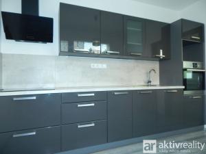 Prodej bytu 2+1, Ústí nad Labem - Severní Terasa, Kmochova, 60 m2