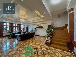 Prodej rodinného domu, Bor, náměstí Republiky, 400 m2