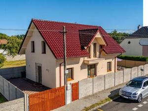 Prodej rodinného domu, Pardubice, Školní, 160 m2