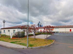 Pronájem kanceláře, Louny, Průmyslová, 126 m2