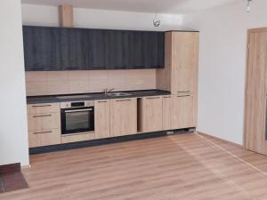 Pronájem bytu 3+kk, Choryně, 92 m2