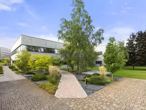 Pronájem skladu, Hradec Králové, Jana Krušinky, 1613 m2