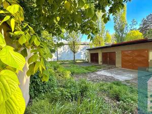 Prodej garáže, Kroměříž, 21 m2