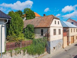 Prodej rodinného domu, Dobrovice, 9. května, 100 m2