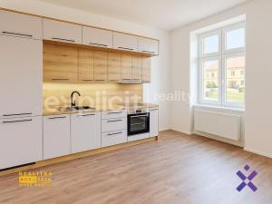 Pronájem bytu 2+kk, Žirovnice, Havlíčkovo náměstí, 39 m2
