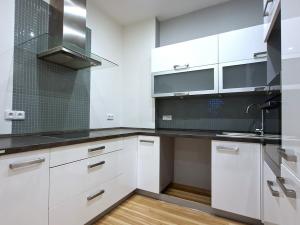 Pronájem bytu 3+kk, Neveklov, náměstí Jana Heřmana, 68 m2