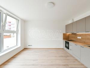 Pronájem bytu 2+kk, Benešov, Tyršova, 58 m2