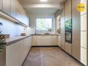 Pronájem rodinného domu, Petrovice u Karviné, 242 m2