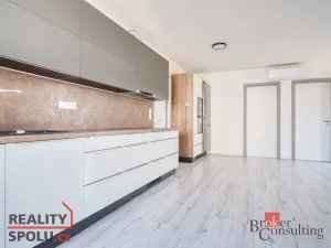 Prodej bytu 4+kk, České Budějovice - České Budějovice 3, Nádražní, 84 m2