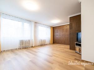 Pronájem bytu 3+1, Praha - Kobylisy, Kurkova, 92 m2