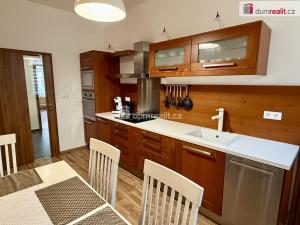 Prodej bytu 2+1, Mariánské Lázně, Hlavní třída, 73 m2