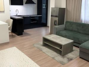 Pronájem bytu 2+kk, Pardubice - Polabiny, Labský Palouk, 62 m2