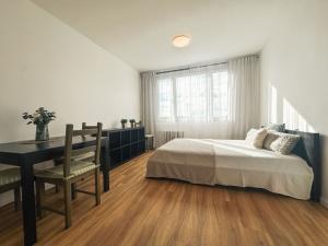 Pronájem bytu 1+kk, Praha - Michle, Bítovská, 25 m2