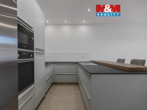 Prodej bytu 2+kk, Klatovy - Klatovy II, Dukelská, 56 m2