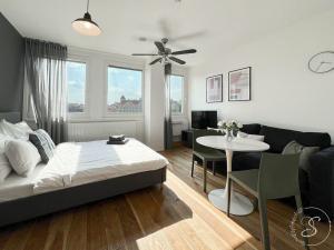 Pronájem bytu 1+kk, Praha - Vinohrady, Perucká, 27 m2