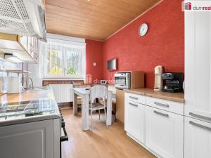 Prodej bytu 2+1, Lubenec, Karlovarská, 67 m2