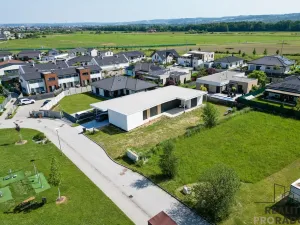 Prodej rodinného domu, Včelná, Jiřičkova, 208 m2