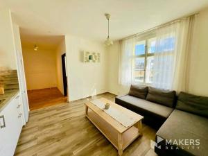 Pronájem bytu 2+kk, Praha - Vinohrady, Pod Zvonařkou, 42 m2