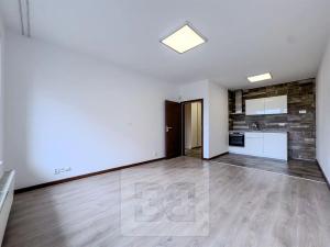 Pronájem bytu 2+kk, Praha - Zličín, Sazovická, 49 m2
